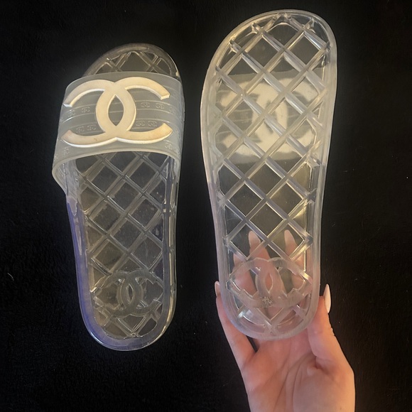 CHANEL Transparent Slides with White Logo - Picture 2 of 4